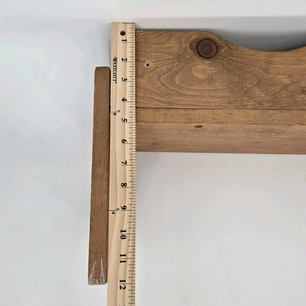 Vintage Wood Wall Shelf Heart Cutout Rustic Country Farmhouse 31